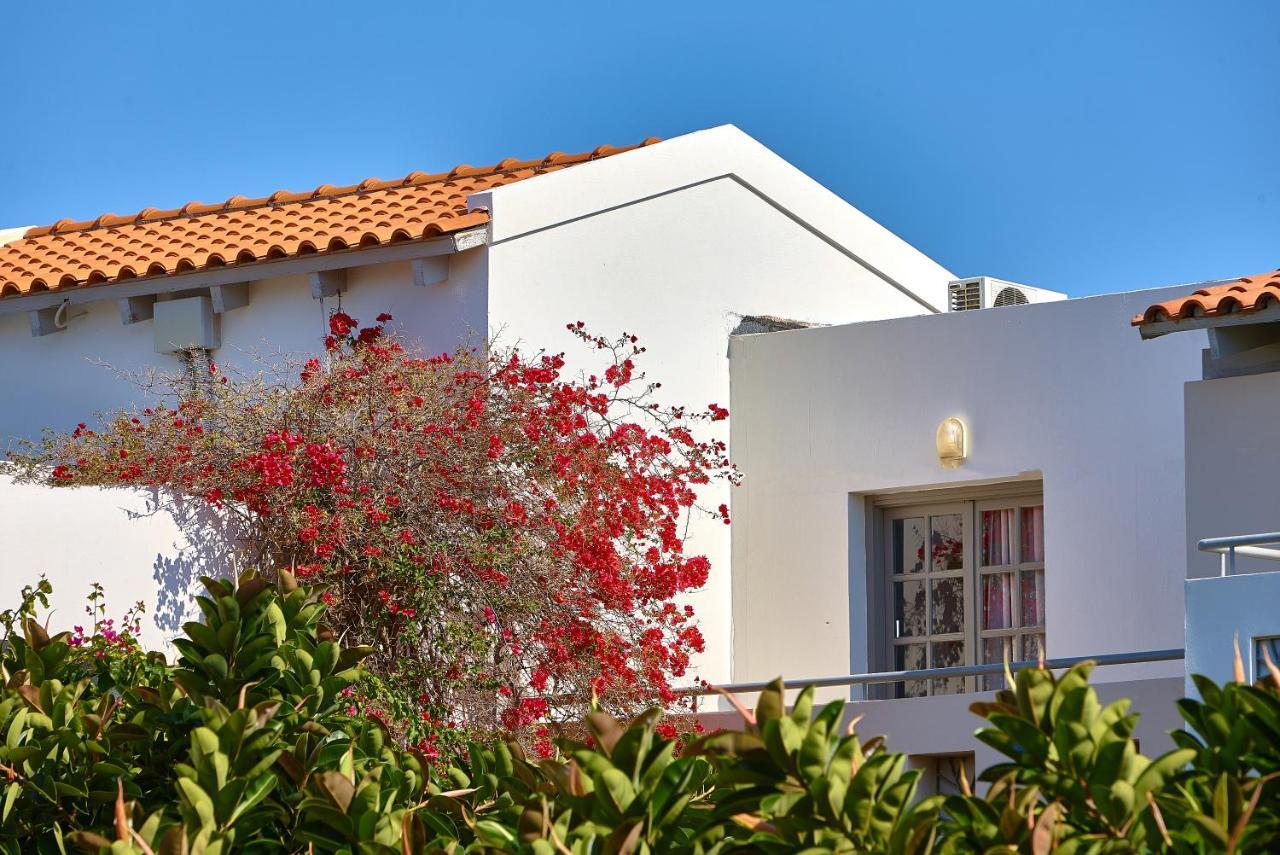 Castello Village Hotel 4*
